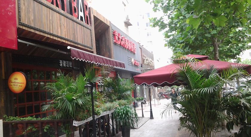 Фото 
Hangzhou Bokai Westlake Hotel
