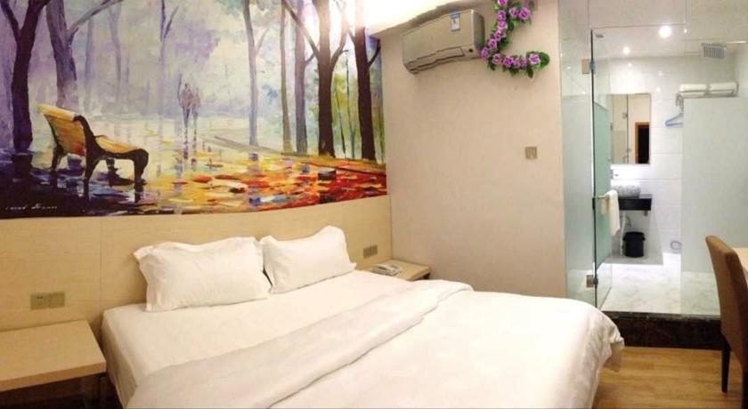 Фото 
Baiyulan Apartment
