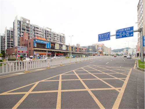 Фото 
7Days Inn Xiamen Jimei University Shigu Road
