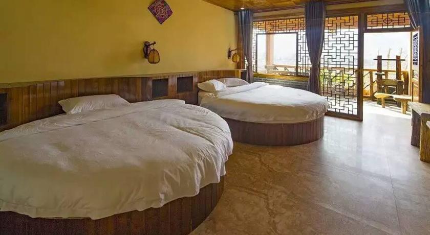 Фото 
Home Inn Commercial University Jianguo Park
