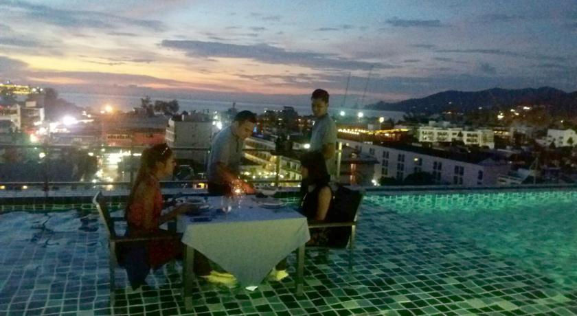 
The Gig Hotel
