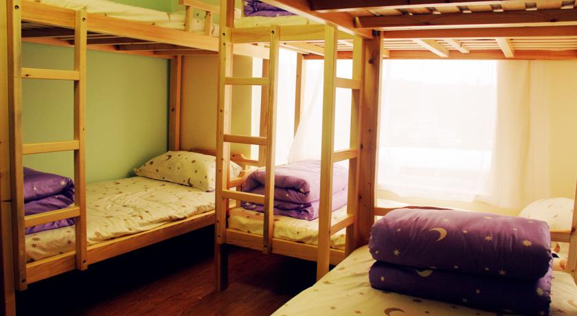 
Destination Youth Hostel
