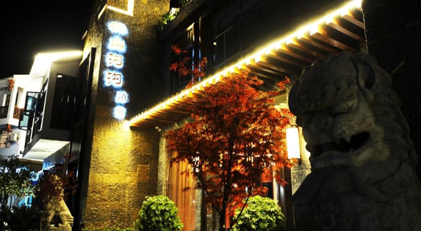 Фото 
Starway Zhuhai Bihai Hotel
