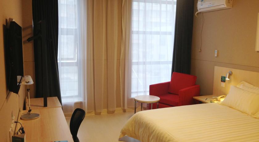 Фото 
Hilton Garden Inn Foshan
