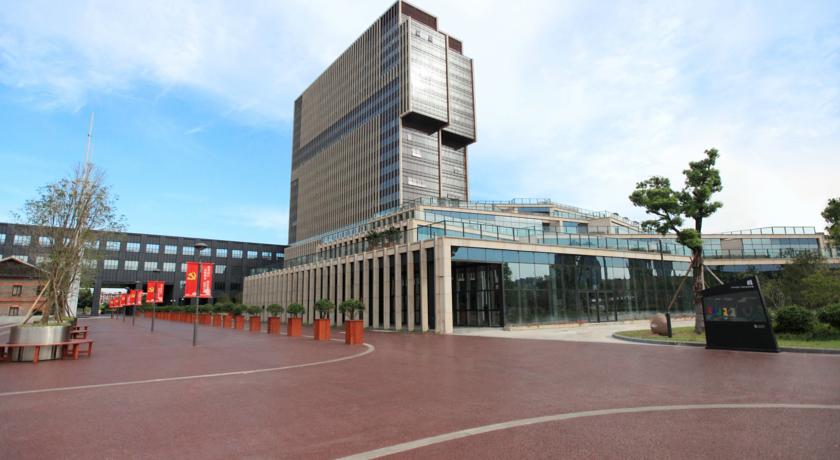 Фото 
Foshan Nanhai Wanda Park One Serviced Apartment
