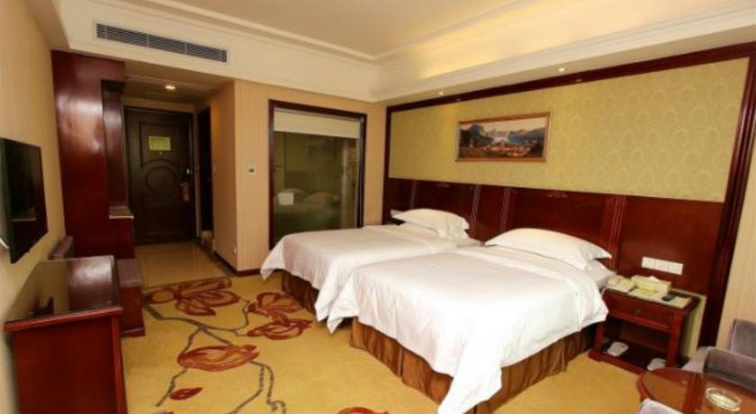 Фото 
Foshan Free Hotel
