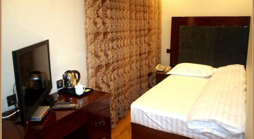 Фото 
Castille Paris – Starhotels Collezione
