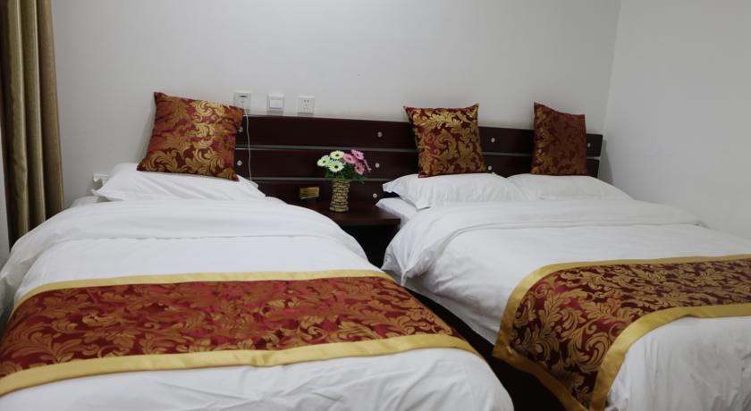 Фото 
Newhotel Roblin
