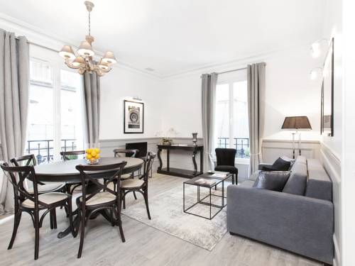 
Apartments Alexandre III
