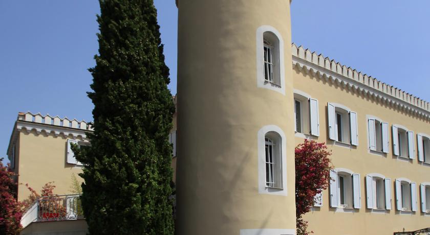 Фото 
Goldstar Resort & Suites
