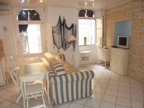 Фото 
Intérieurs-Cour
