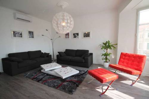 Фото 
Hotel La Villa Nice Promenade
