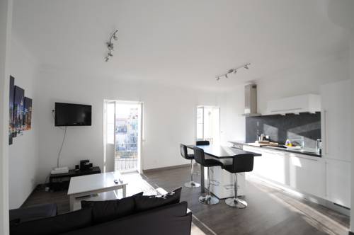 Фото 
Chalet Hôtel Le Prieuré
