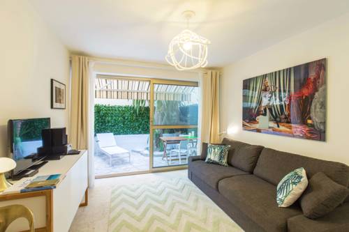 Фото 
Grand Lutin
