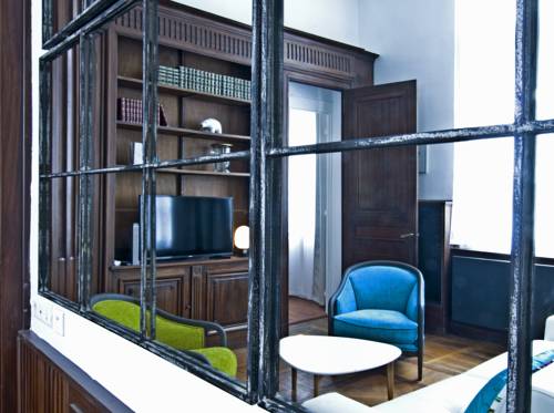 Фото 
Newhotel Bompard La Corniche
