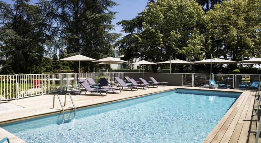 Фото 
Les Platanes
