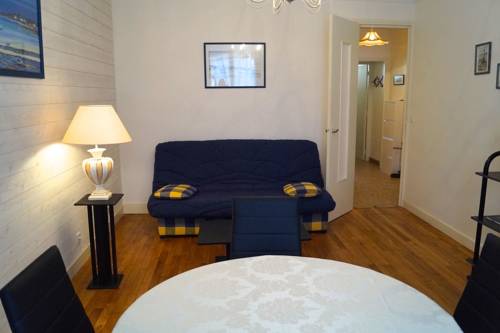 Фото 
Le Mazarin Cardinale
