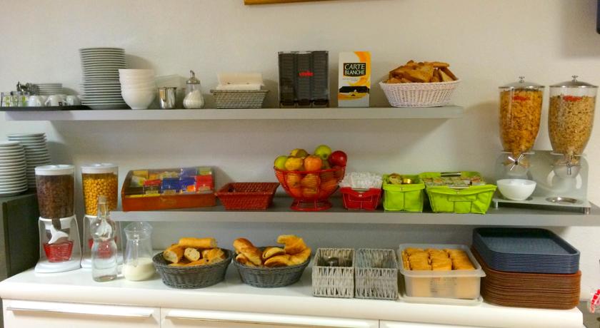 Фото 
Confortel Avignon
