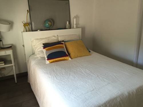 Фото 
Appartement Avignonnais Ensoleille
