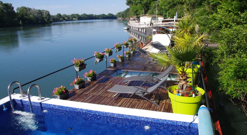 Фото 
Holiday Riviera Studio
