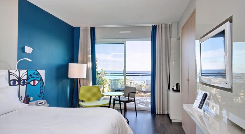 Фото 
L&#39;Héliodore
