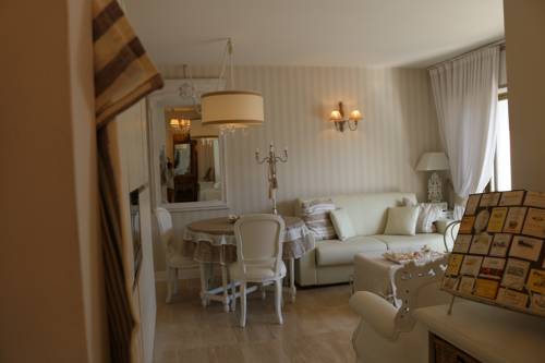 Фото 
Hôtel Savoy
