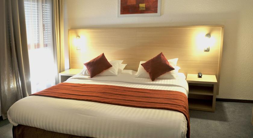 Фото 
Hôtel De Paris
