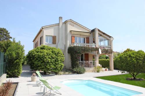 Фото 
L Adresse Normande
