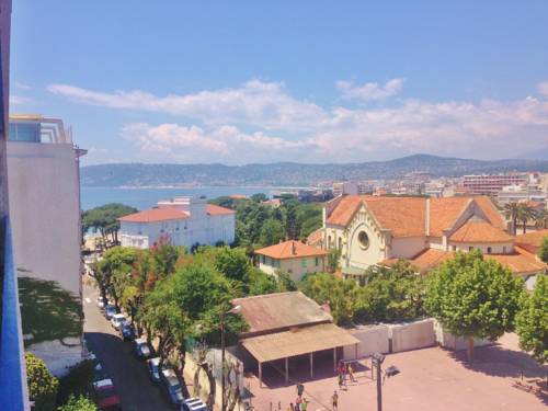 Фото 
Hotel Ibis Budget Rouen Centre Rive Gauche
