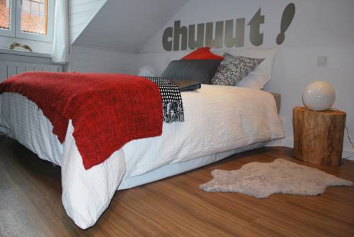 
Ground Floor Apartment with Garden
