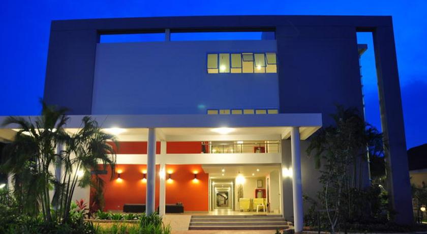 Фото 
The Natural Resort
