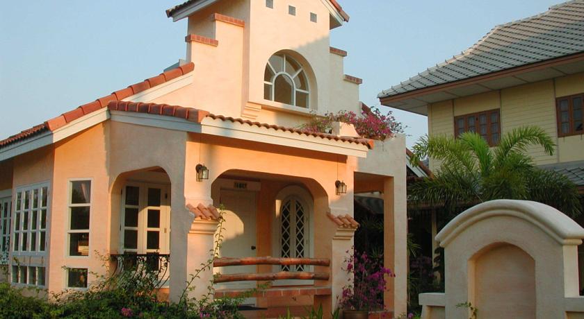 
Baanrajdamnern Hua Hin
