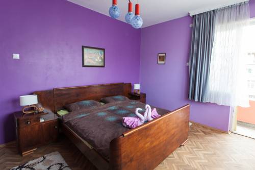 Фото 
Apartment Divine
