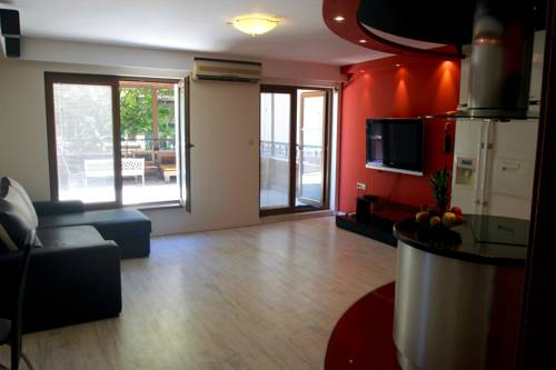 Фото 
Avocado Hostel
