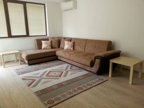 Фото 
Apartments Alerina
