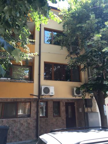 
Apart Hotel Golden Line
