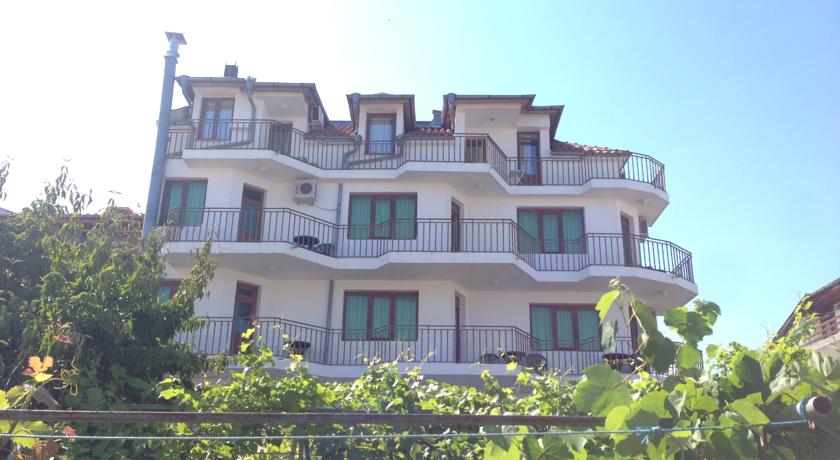 Фото 
Apartment Bela
