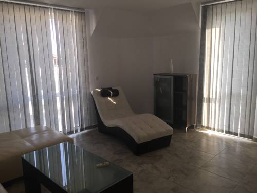 Фото 
Studio Zebra
