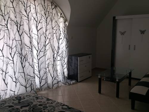 Фото 
Bogoevi Apartments
