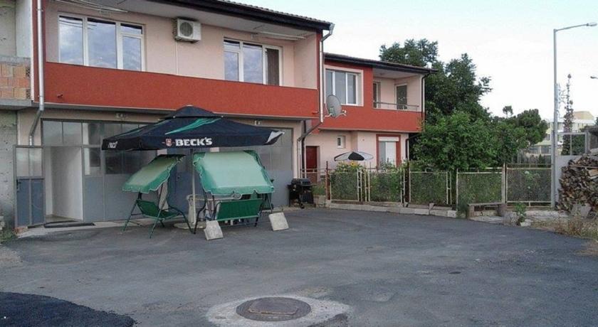 Фото 
Gurko Apartment
