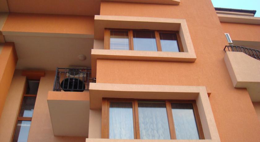 Фото 
Apartment Burgas Center
