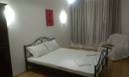 Фото 
Domus Apartment
