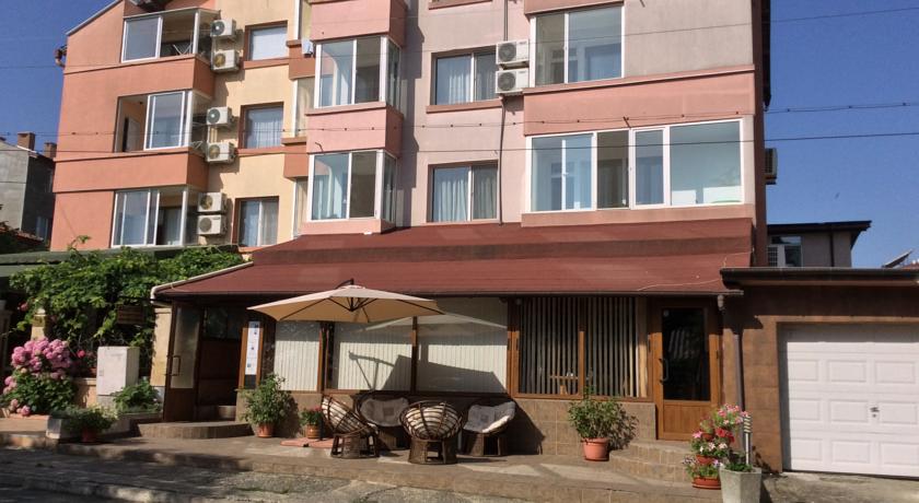 Фото 
Yovcho apartment
