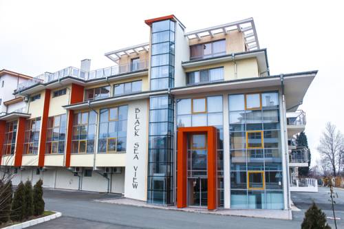 
Dolphin Hotel
