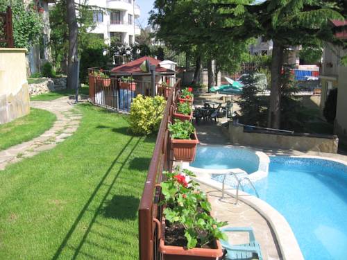 Фото 
Hotel Extreme Half-Board
