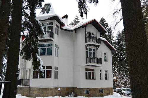 Фото 
Sandanski Peak Guest Rooms
