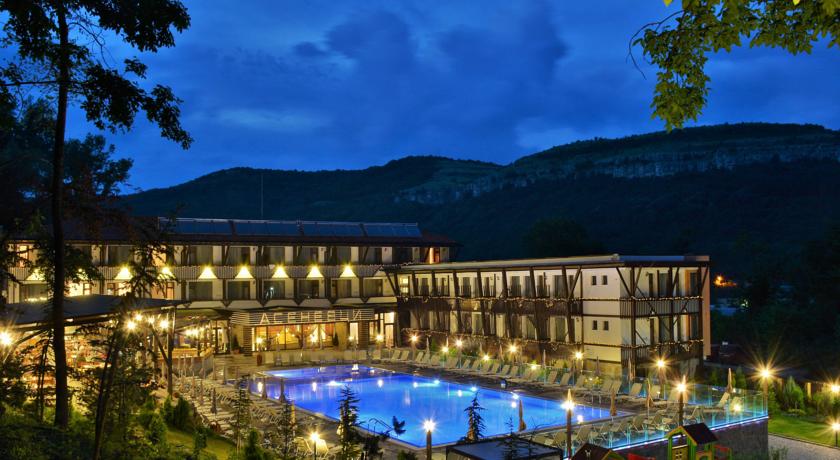 Фото 
Velina Spa Hotel
