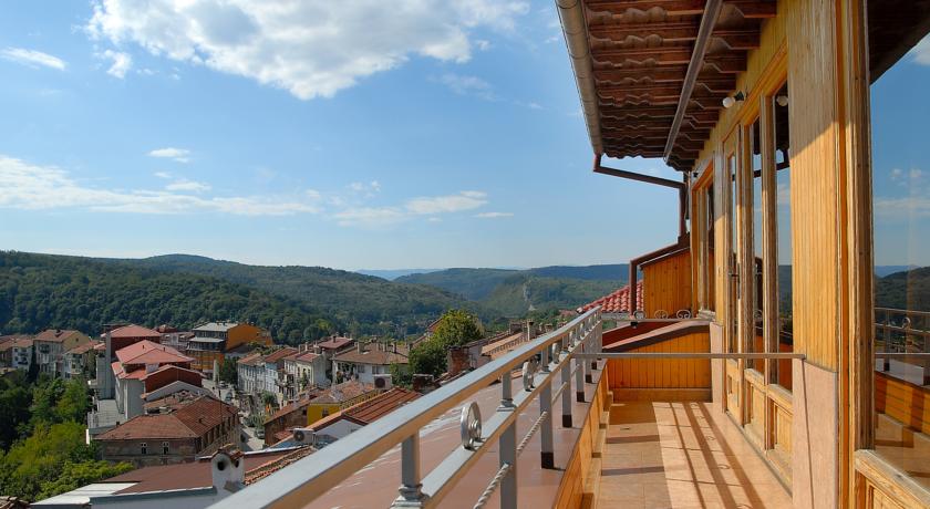 
Family Hotel Velevi
