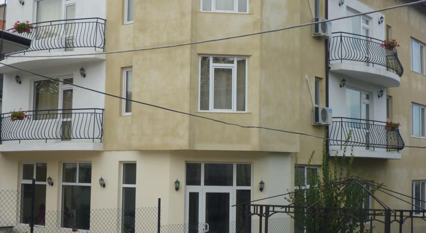 
Jeweller Hotel
