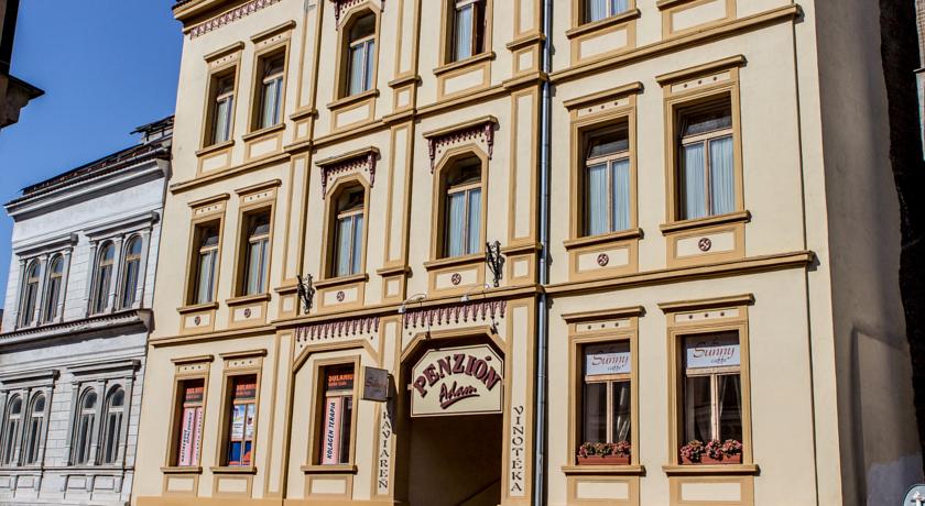 Фото 
Maradiva Villas Resort and Spa
